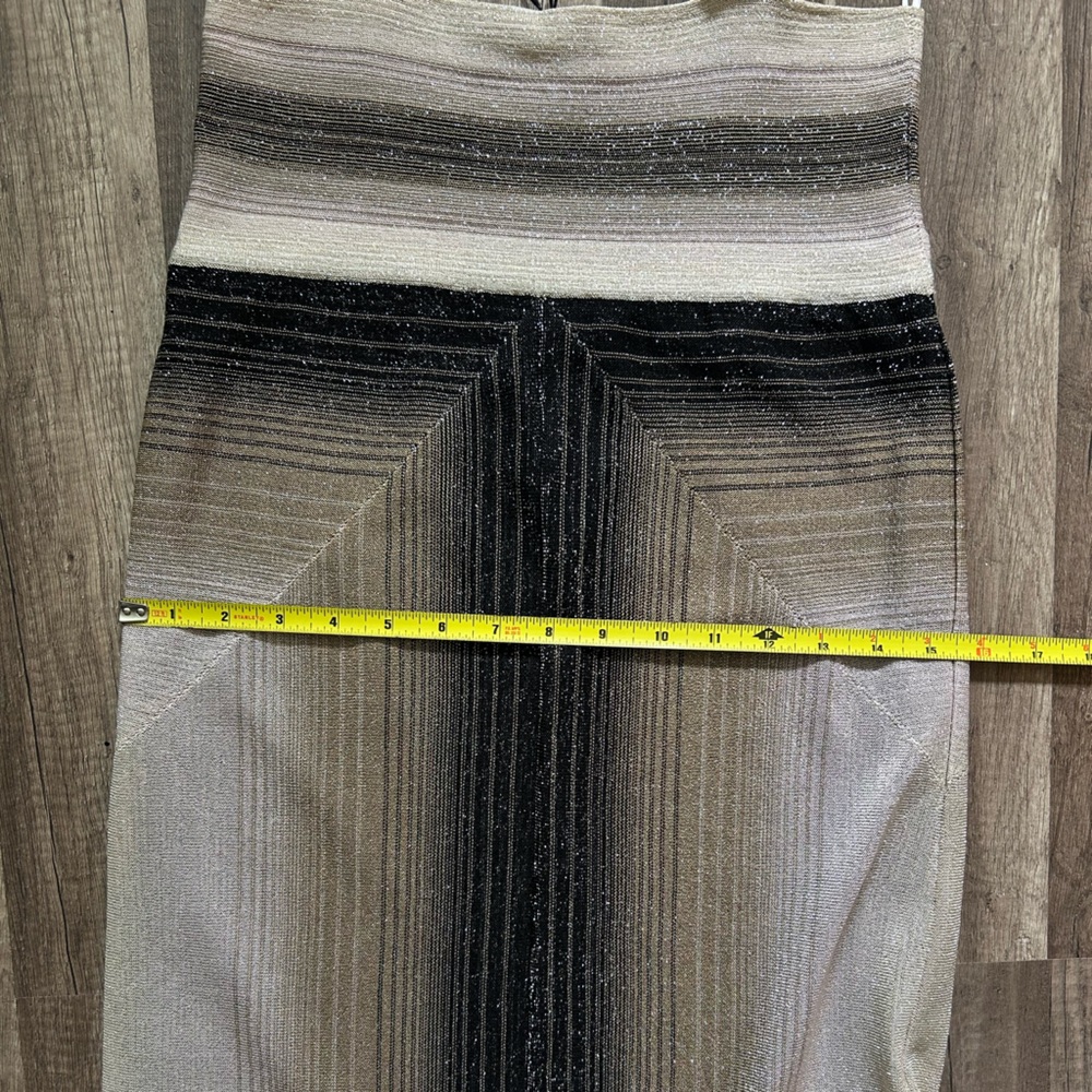 Missoni Dress ✨ Sparkling Champagne and Tan with Black Geometric Shape Gold - Picture 9 of 9